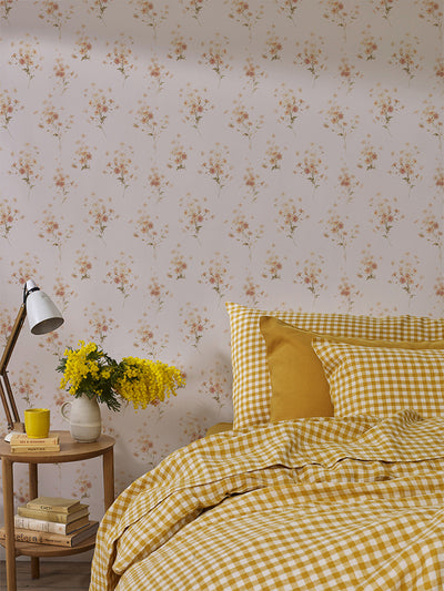 Cream Blush Daisy Bouquet Wallpaper
