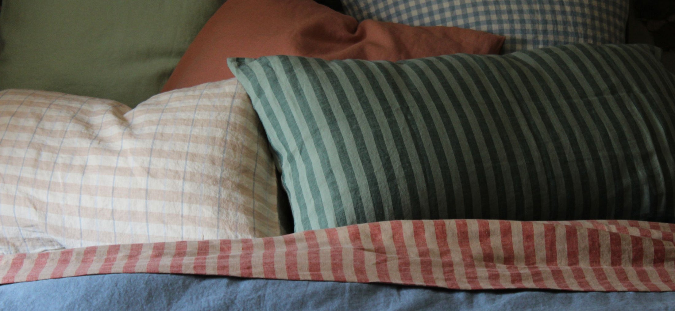 Why are Linen Sheets so Expensive? Piglet in Bed US