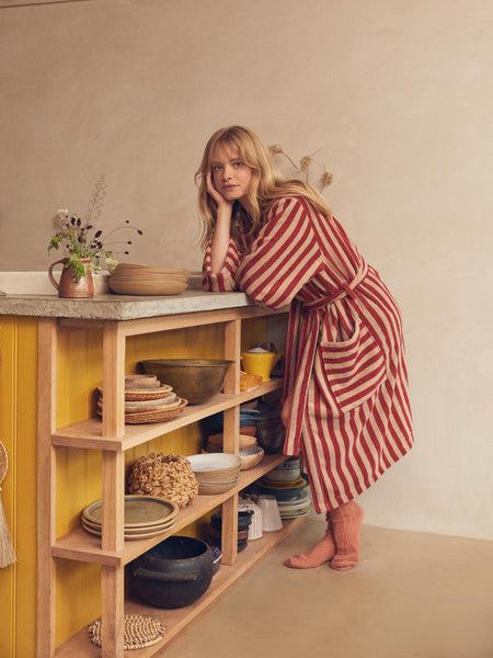 27_PEMBROKE_STRIPE_ROBE_075_94