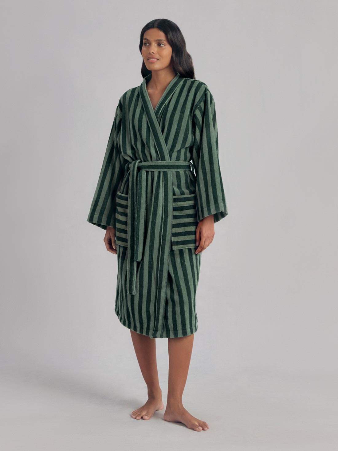 green robe dress Shop Emerald Green Maternity Tulle Robe for Photoshoot - Boudoir Maternity Dress