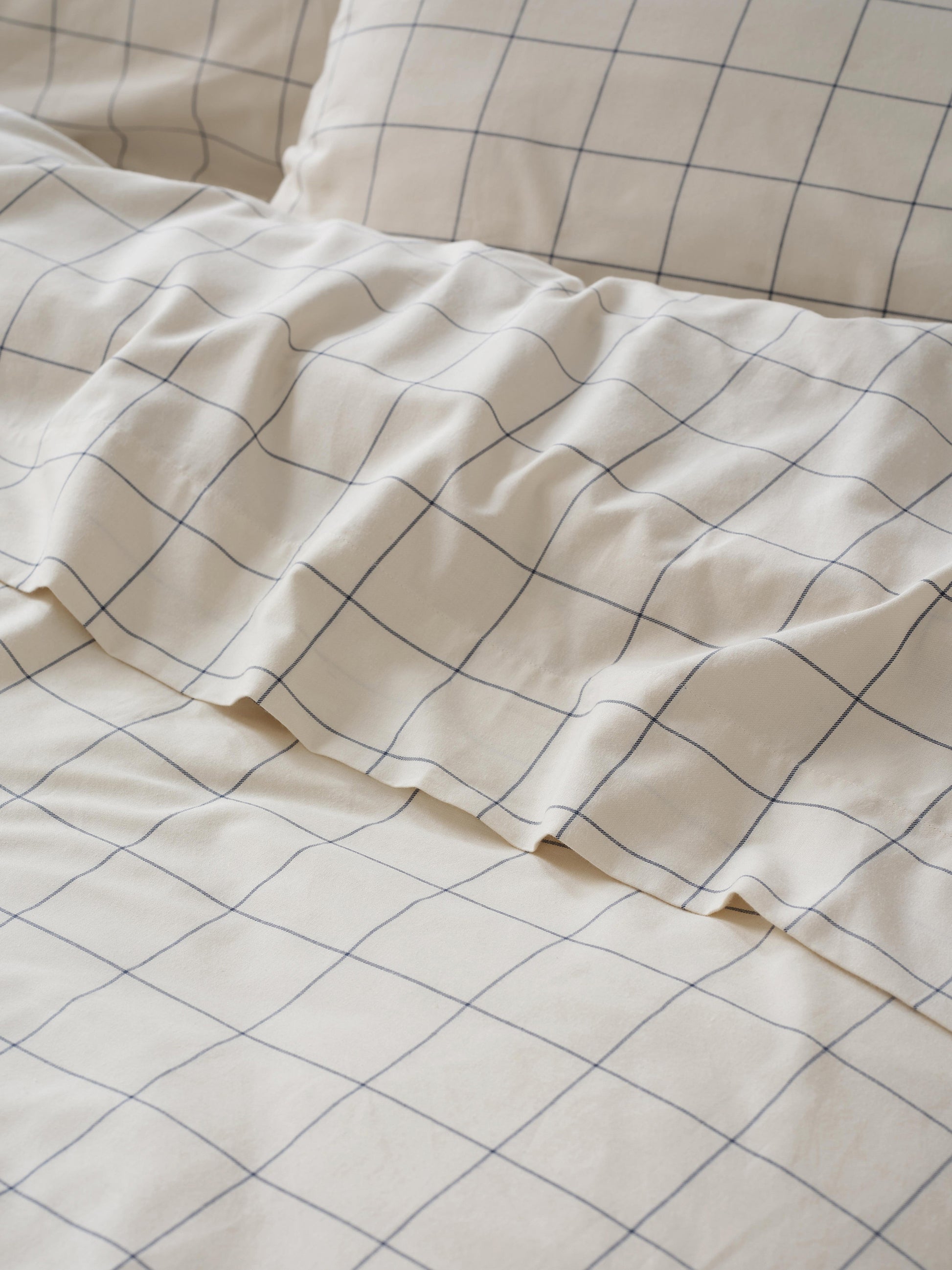 Dream Blue Burlow Plaid Washed Cotton Percale Flat Sheet