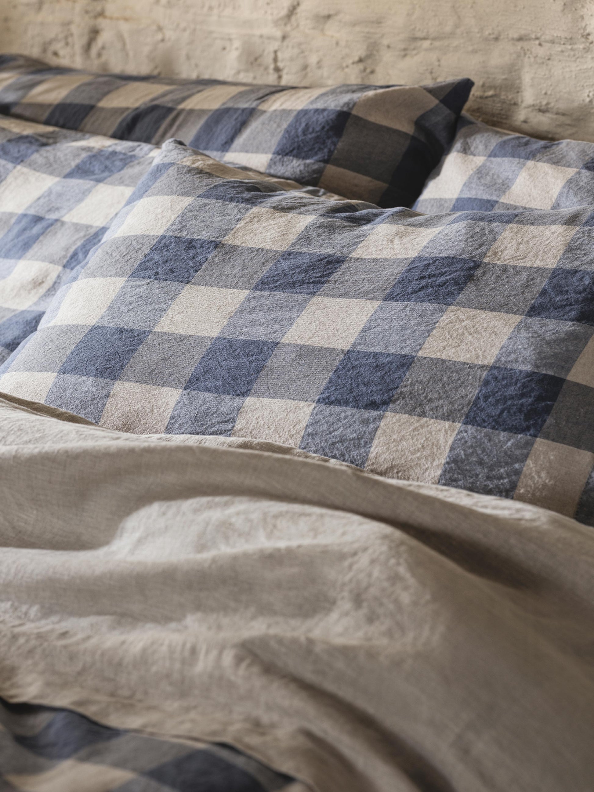 Blueberry Emsworth Plaid Linen Blend Pillowcase (Pair)