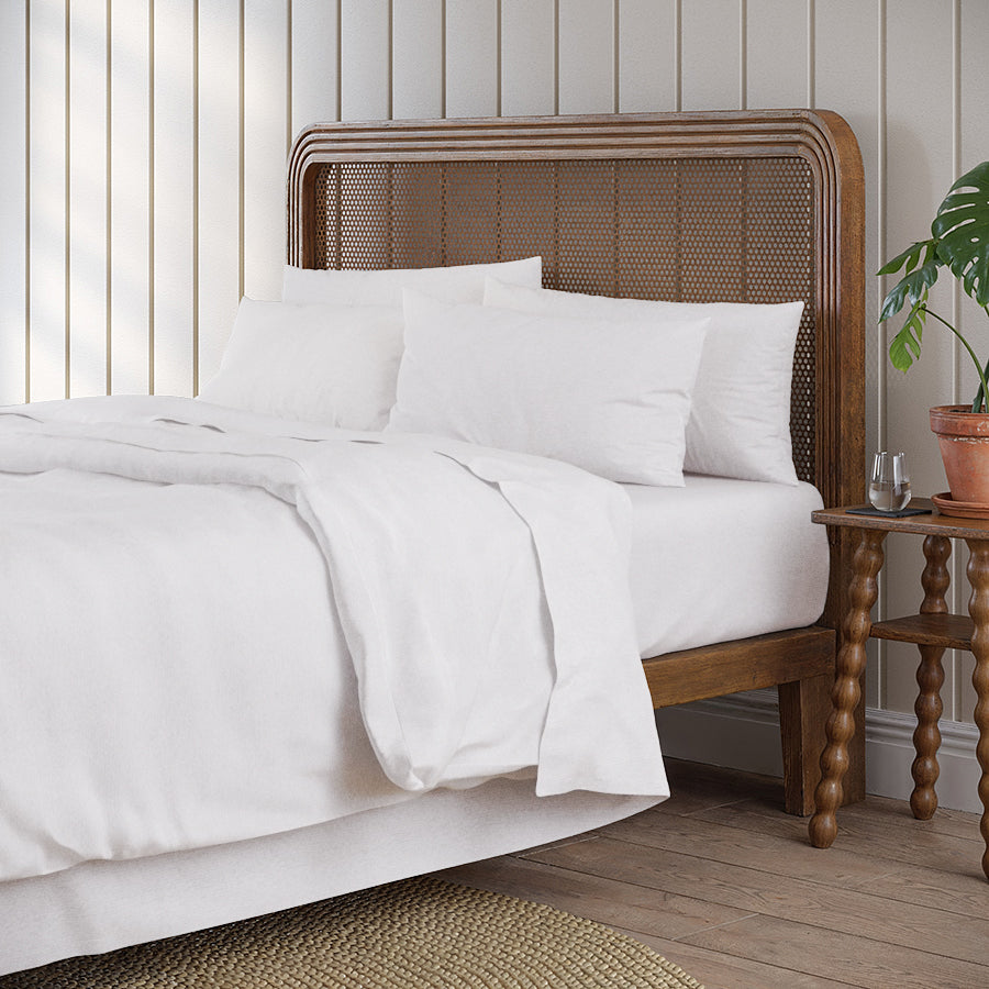 King Linen Blend Sheet Set top White - Casaluna