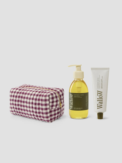Berry Gingham Washbag with Wallow Goodies