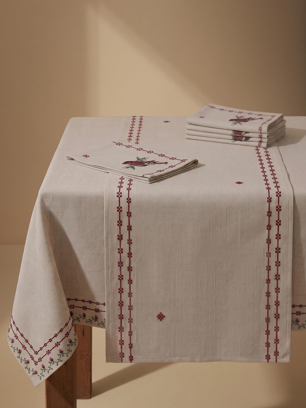 Host’s Table Linen Cross Stitch Gift Set