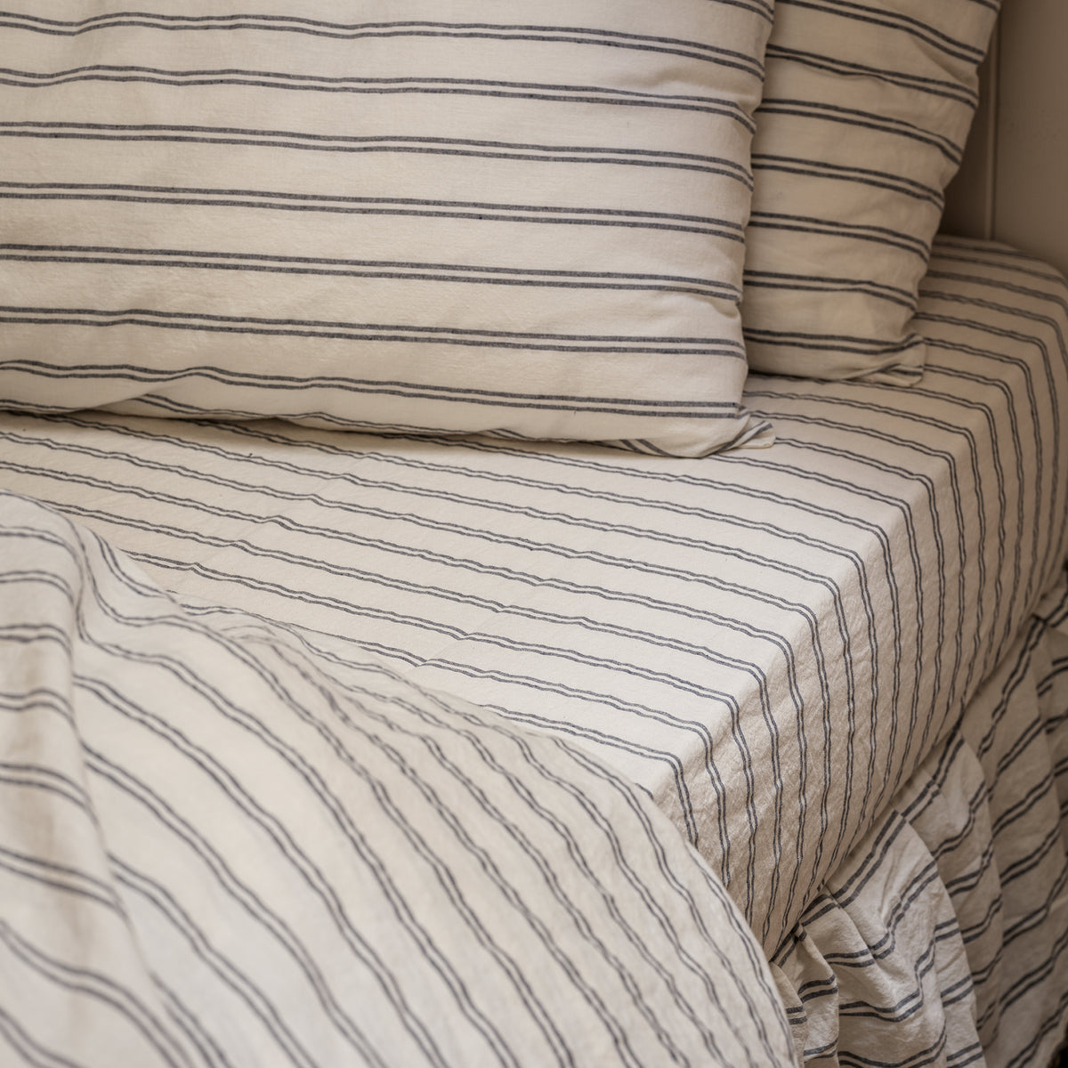 Stipped Sheets Ivory Kemptown Stripe Linen Blend Flat Sheet | Piglet in Bed US