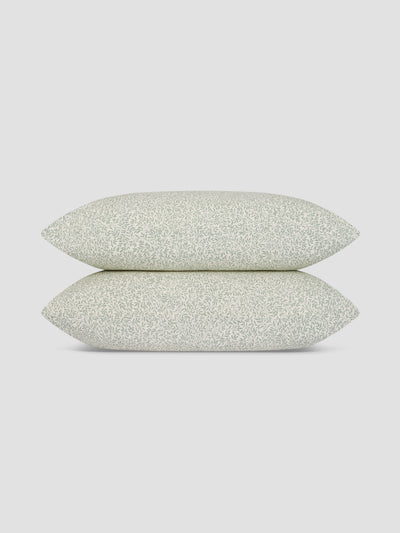 Mellow Green Standen Cotton Pillowcases (Pair)