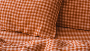 Cinnamon & Peach Colour Drenched Gingham Linen Blend Pillowcases (Pair) - Piglet in Bed US
