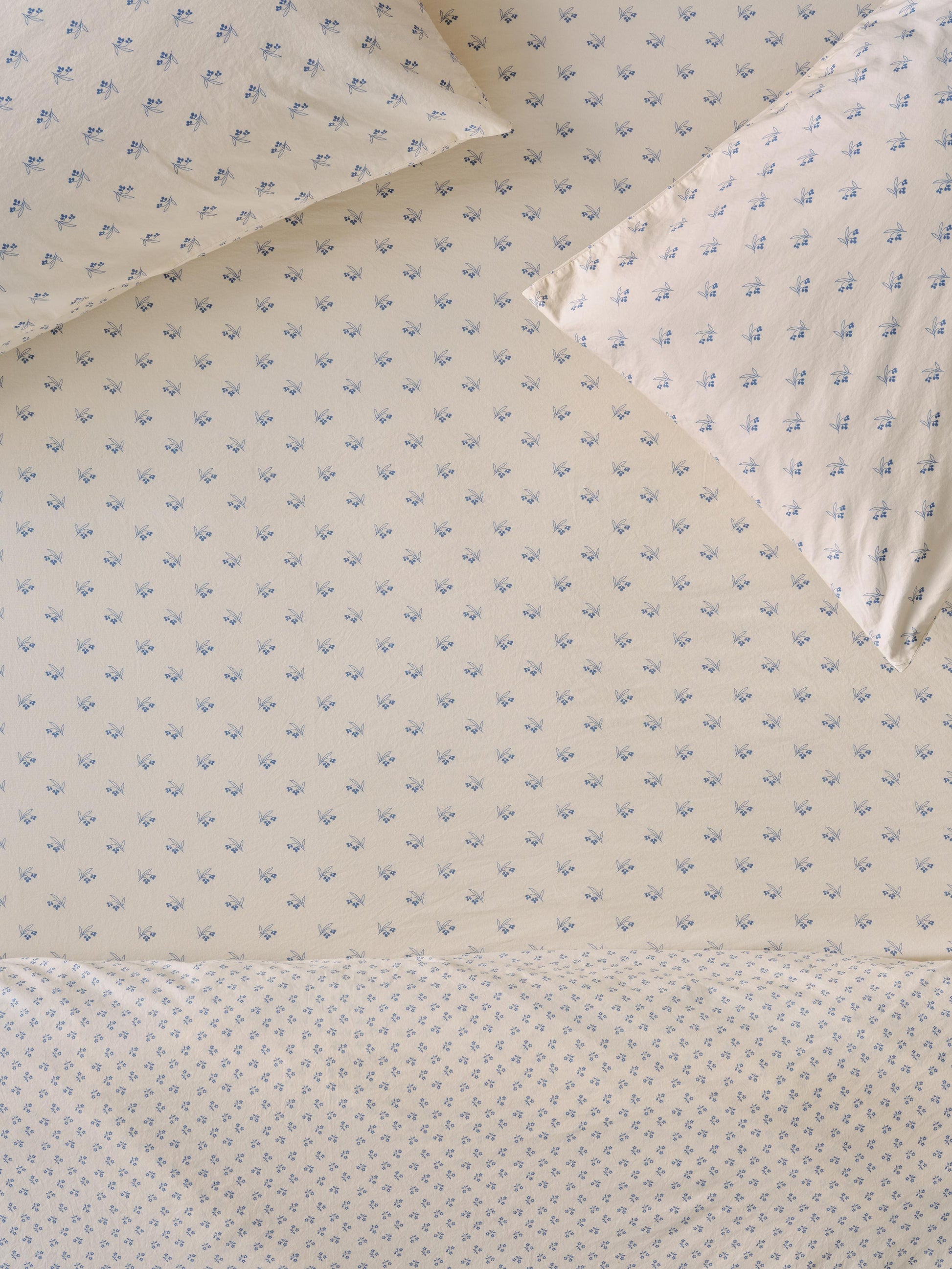 Cove Blue Martha Floral Cotton Fitted Sheet