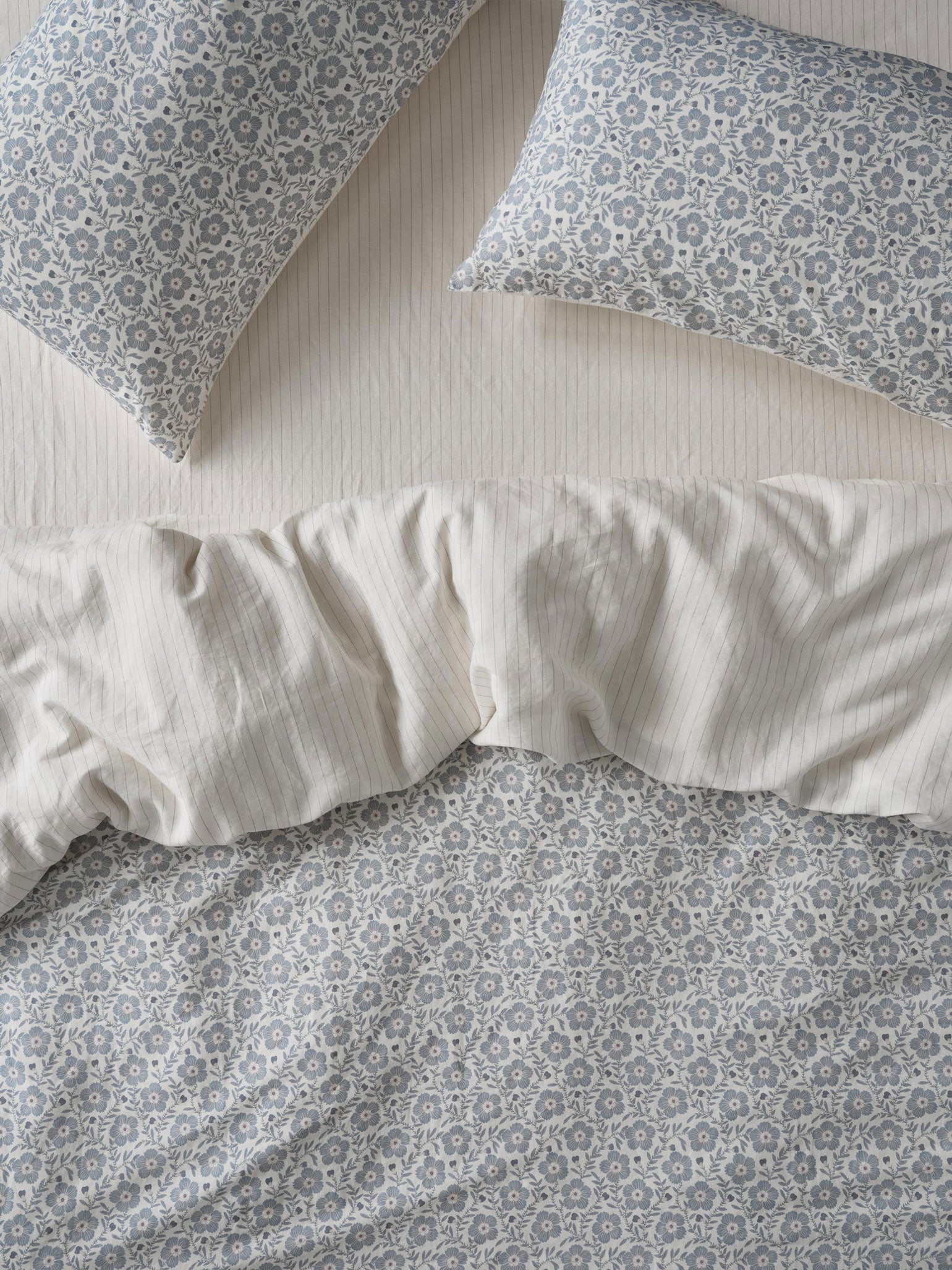 Dusk Blue Folk Floral Linen Blend Duvet Cover - Piglet in Bed US