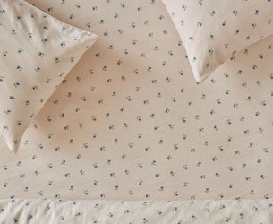 Dusk Blue Posy Bud Linen Blend Fitted Sheet - Piglet in Bed US