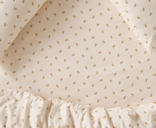 Honey Posy Bud Linen Blend Fitted Sheet - Piglet in Bed US