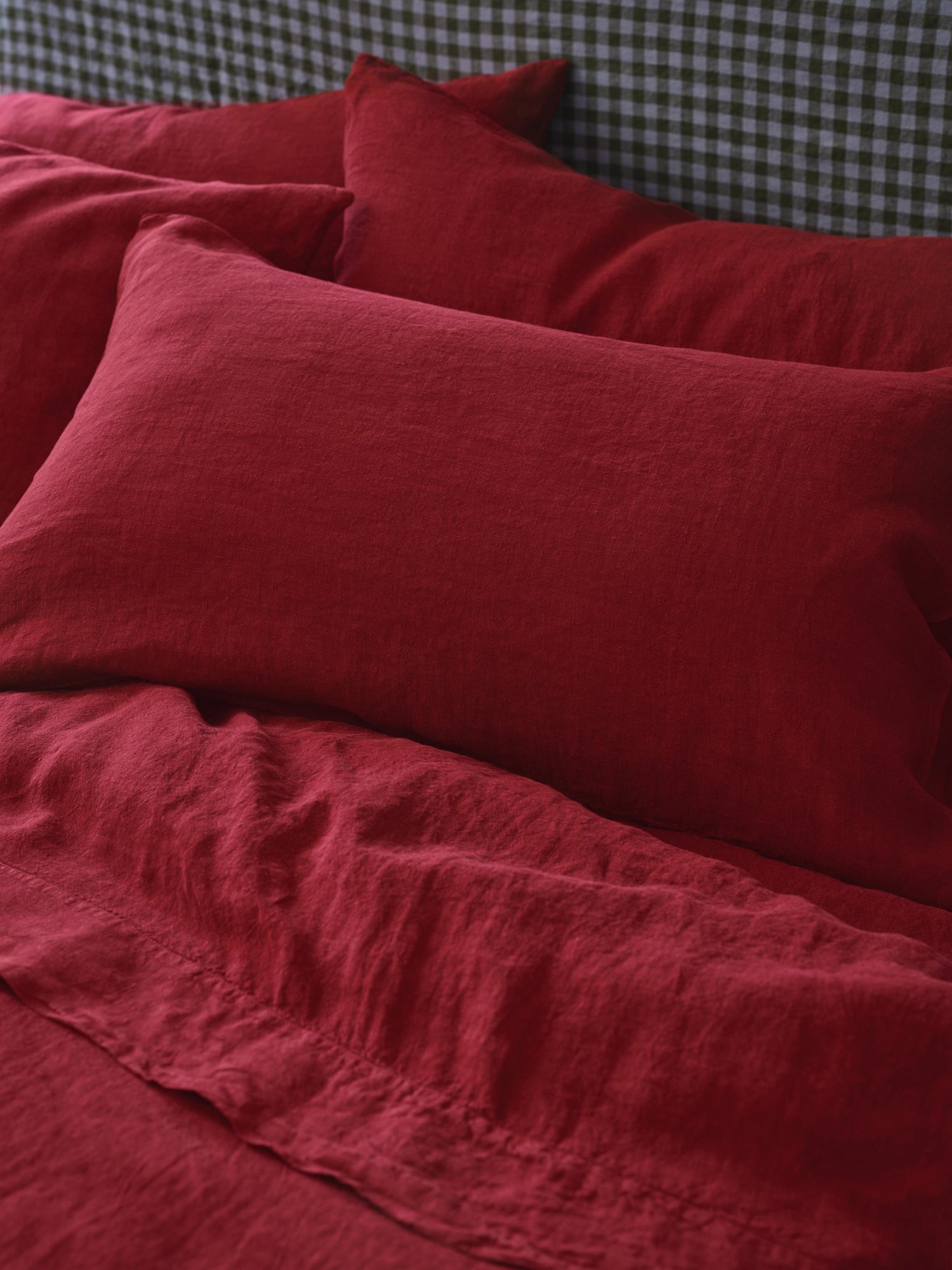 Rhubarb Linen Bedding