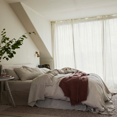 Oatmeal 100% Linen Duvet Cover - Piglet in Bed US