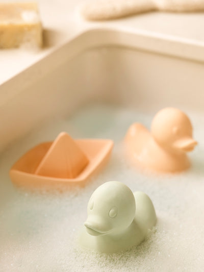 Oyster Bath Duck