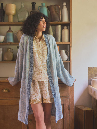 River Wandle Middlemore Linen Robe - alternate image