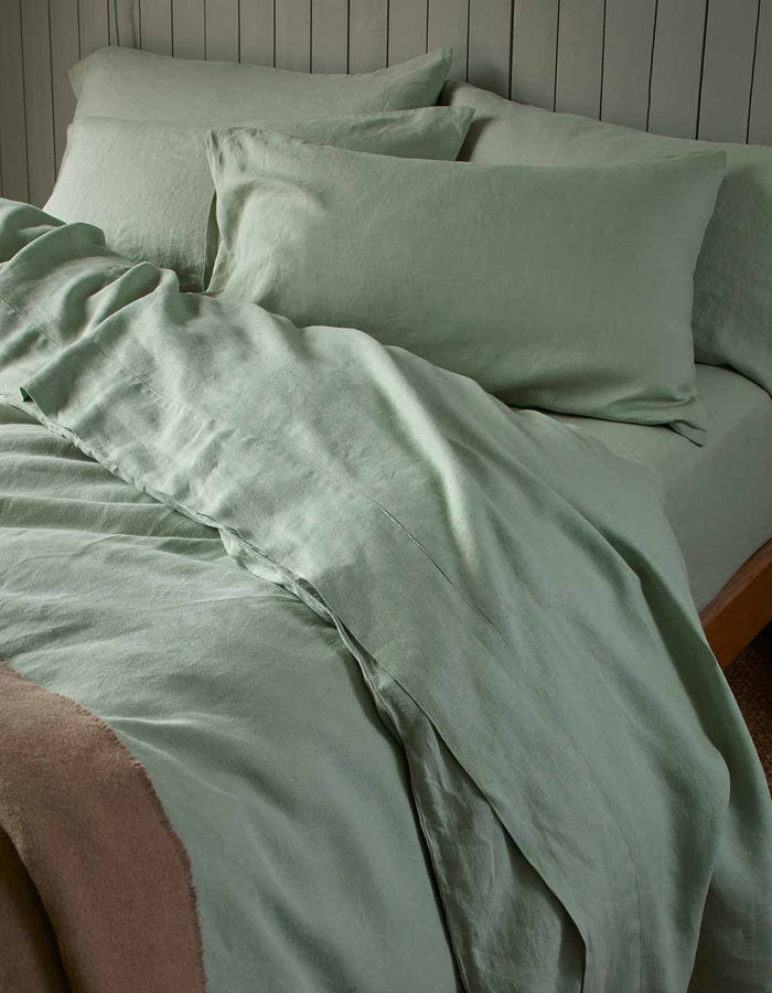 Sage Green Linen Flat Sheet - Piglet in Bed US