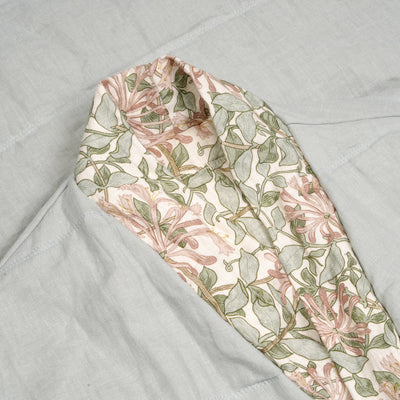 Soft Sage Honeysuckle Linen Housecoat - alternate image