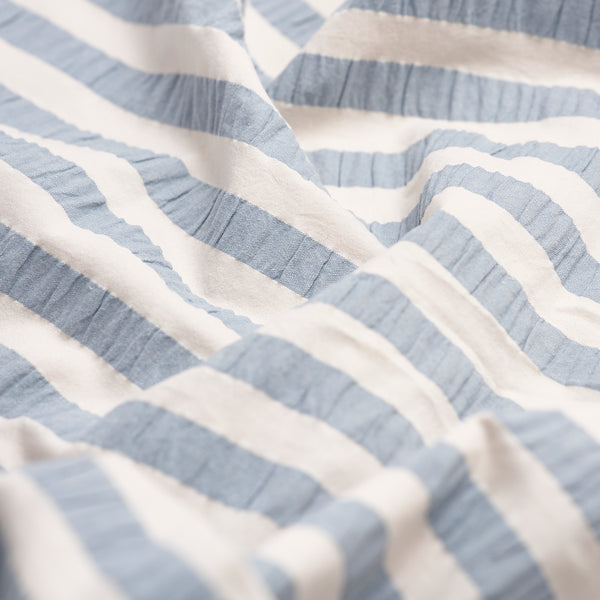Warm Blue Seersucker Stripe Cotton Duvet Cover Detail 