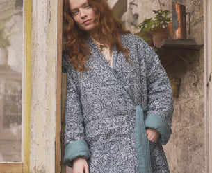 River Wandle Pure Acorn Linen Housecoat