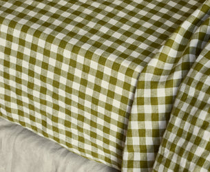 Botanical Green Gingham Linen Blend Fitted Sheet - Piglet in Bed US
