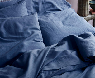 Blueberry 100% Linen Pillowcases (Pair) - Piglet in Bed US