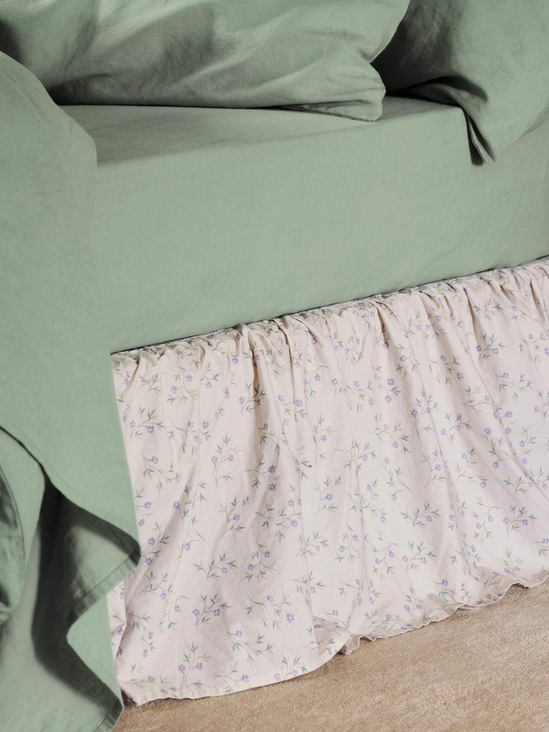 Spring Sprig Cotton Bed Skirt