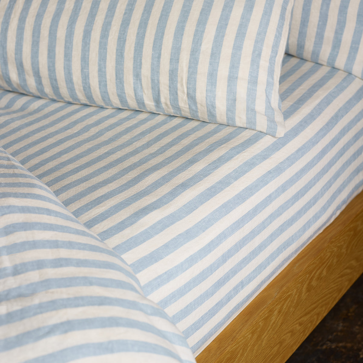 Coastal Blue Pembroke Stripe Linen Fitted Sheet
