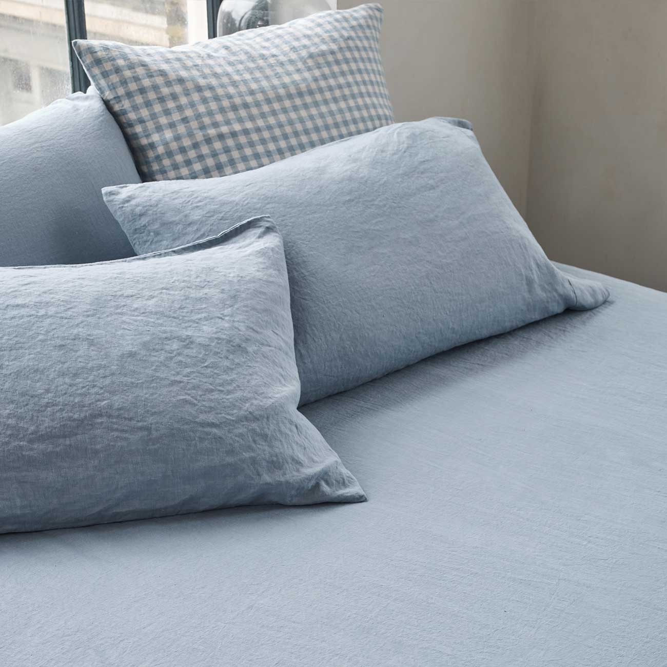 Dusk Blue Linen Fitted Sheet, Dusk Blue and Warm Blue Gingham Pillowcases
