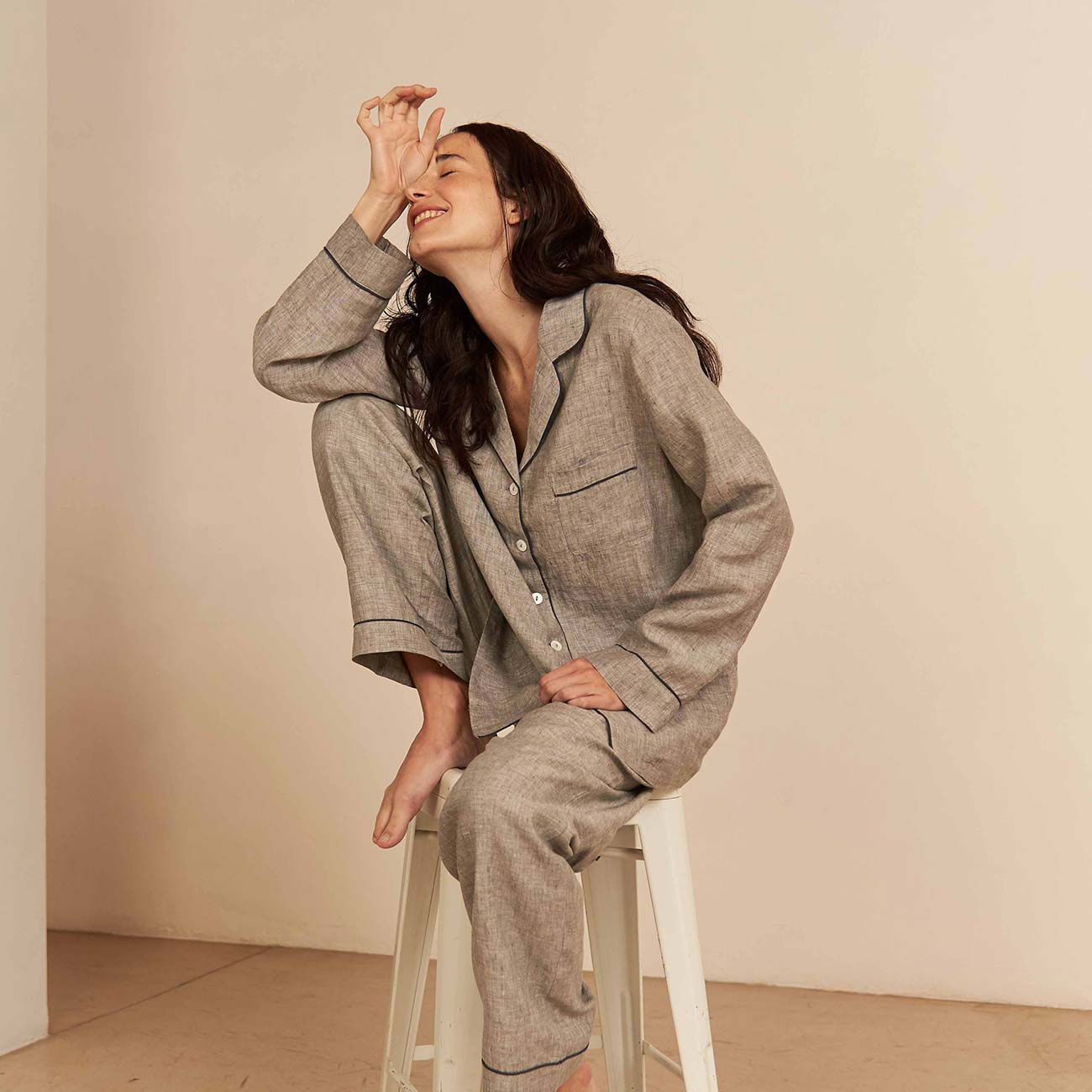 Women's Gray Linen Pajama Pants Set